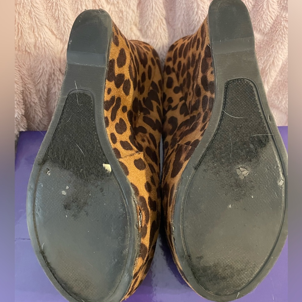 Leopard Wedges - Picture 3 of 6